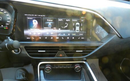 Geely Tugella FY11, 2022 год, 2 800 000 рублей, 9 фотография