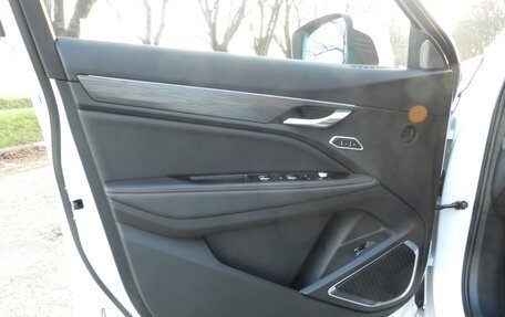 Geely Tugella FY11, 2022 год, 2 800 000 рублей, 11 фотография