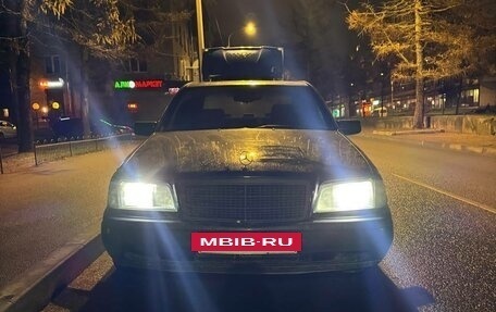 Mercedes-Benz C-Класс, 1996 год, 125 000 рублей, 2 фотография