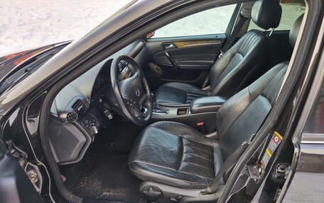 Mercedes-Benz C-Класс, 2006 год, 850 000 рублей, 8 фотография