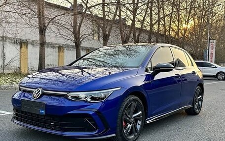 Volkswagen Golf VIII, 2021 год, 2 180 000 рублей, 2 фотография