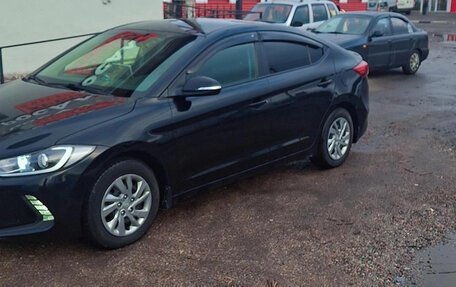 Hyundai Elantra VI рестайлинг, 2018 год, 1 000 000 рублей, 1 фотография