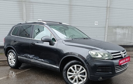 Volkswagen Touareg III, 2013 год, 1 699 000 рублей, 3 фотография