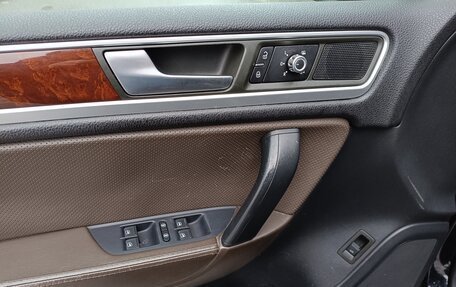 Volkswagen Touareg III, 2013 год, 1 699 000 рублей, 16 фотография