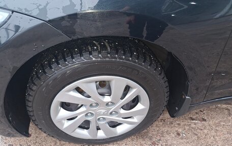 Hyundai Elantra VI рестайлинг, 2018 год, 1 000 000 рублей, 15 фотография