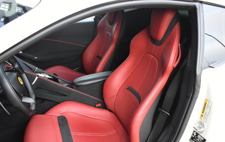 Ferrari Roma, 2021 год, 19 800 000 рублей, 10 фотография