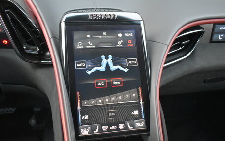 Ferrari Roma, 2021 год, 19 800 000 рублей, 18 фотография