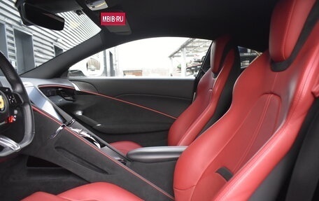 Ferrari Roma, 2021 год, 19 800 000 рублей, 13 фотография