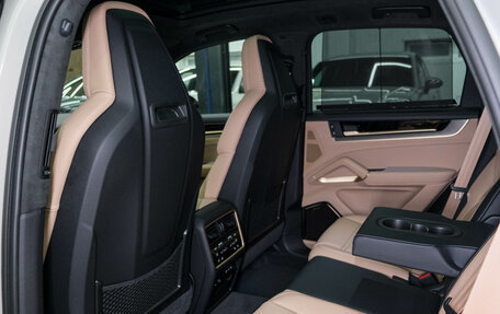 Porsche Cayenne III, 2025 год, 21 338 000 рублей, 33 фотография