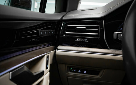 Volkswagen Touareg III, 2020 год, 4 950 000 рублей, 13 фотография