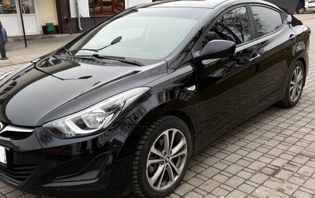 Hyundai Elantra V, 2015 год, 1 450 000 рублей, 2 фотография