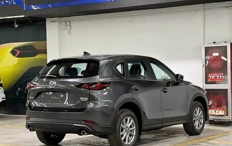 Mazda CX-5 II, 2025 год, 2 370 000 рублей, 6 фотография