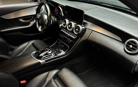 Mercedes-Benz C-Класс, 2019 год, 2 850 000 рублей, 18 фотография