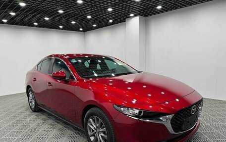 Mazda 3, 2022 год, 1 750 000 рублей, 2 фотография