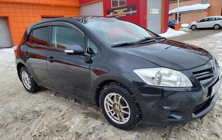 Toyota Auris II, 2011 год, 720 000 рублей, 1 фотография