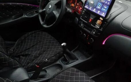 Nissan Almera, 2004 год, 255 000 рублей, 8 фотография