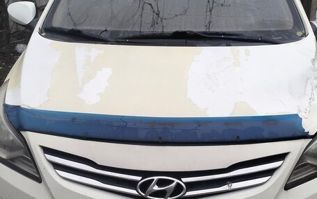 Hyundai Solaris II рестайлинг, 2014 год, 400 000 рублей, 12 фотография