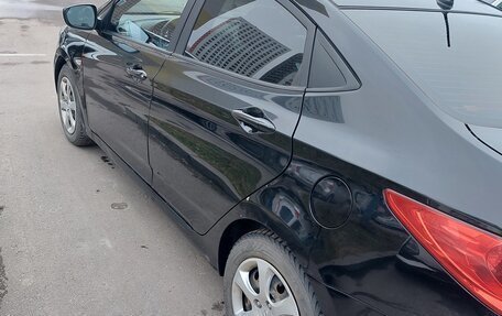 Hyundai Solaris II рестайлинг, 2012 год, 950 000 рублей, 2 фотография