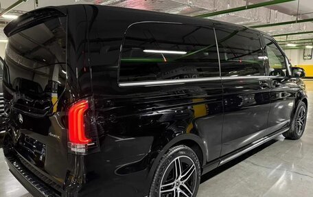 Mercedes-Benz V-Класс, 2025 год, 14 790 000 рублей, 3 фотография