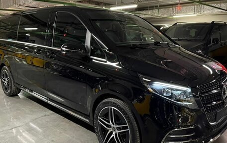 Mercedes-Benz V-Класс, 2025 год, 14 790 000 рублей, 2 фотография