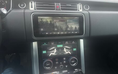 Land Rover Range Rover IV рестайлинг, 2018 год, 5 950 000 рублей, 10 фотография