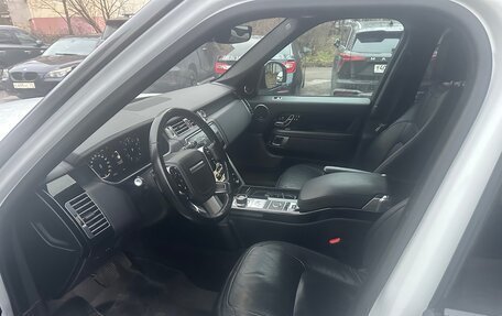 Land Rover Range Rover IV рестайлинг, 2018 год, 5 950 000 рублей, 11 фотография