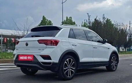 Volkswagen T-Roc I, 2021 год, 1 520 900 рублей, 4 фотография