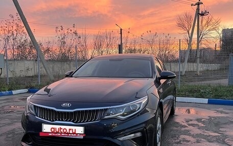 KIA Optima IV, 2019 год, 1 760 000 рублей, 9 фотография