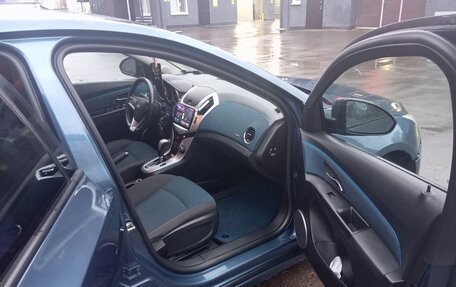 Chevrolet Cruze II, 2013 год, 700 000 рублей, 10 фотография