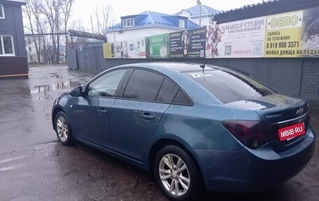 Chevrolet Cruze II, 2013 год, 700 000 рублей, 3 фотография