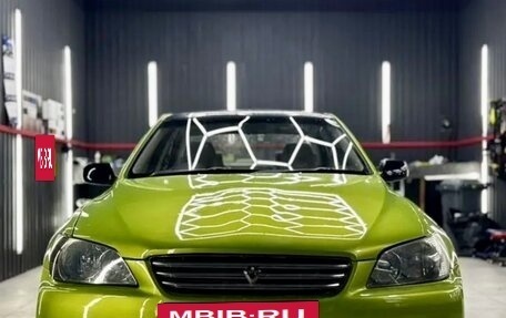 Toyota Altezza, 2000 год, 979 000 рублей, 3 фотография