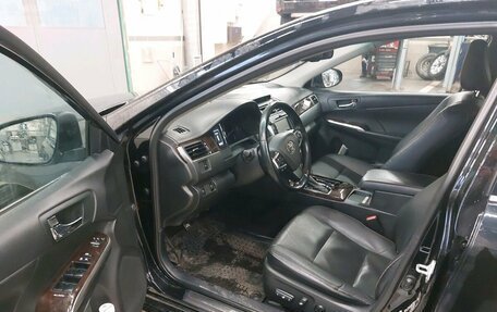 Toyota Camry, 2017 год, 1 528 100 рублей, 5 фотография