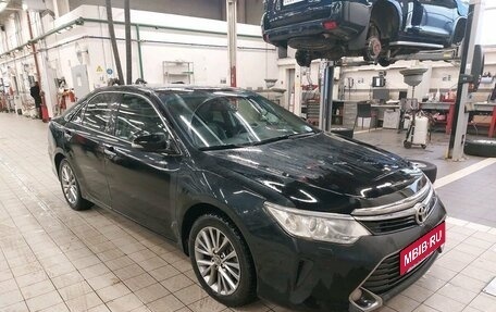 Toyota Camry, 2017 год, 1 528 100 рублей, 18 фотография