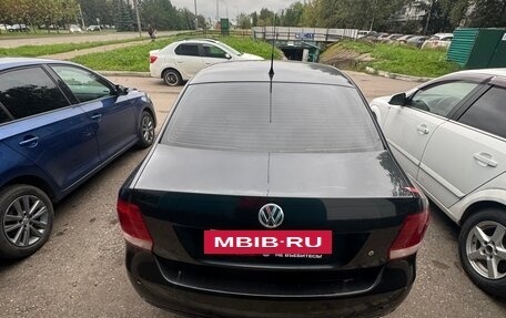 Volkswagen Polo VI (EU Market), 2011 год, 650 000 рублей, 2 фотография