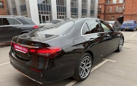 Mercedes-Benz E-Класс, 2020 год, 5 200 000 рублей, 4 фотография