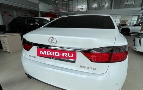 Lexus ES VII, 2015 год, 2 400 000 рублей, 6 фотография