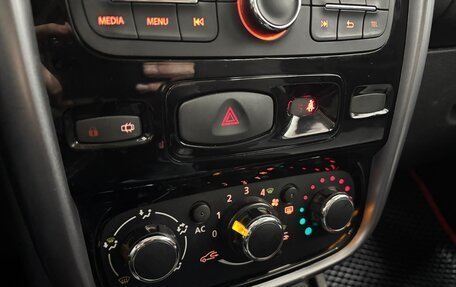 Renault Duster I рестайлинг, 2012 год, 750 000 рублей, 17 фотография