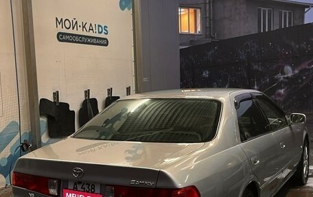 Toyota Camry, 2000 год, 550 000 рублей, 5 фотография