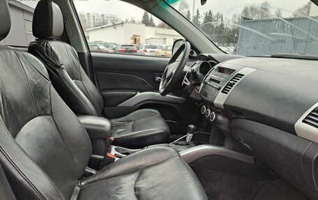 Mitsubishi Outlander III рестайлинг 3, 2008 год, 739 000 рублей, 13 фотография