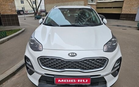 KIA Sportage IV рестайлинг, 2020 год, 2 500 000 рублей, 1 фотография