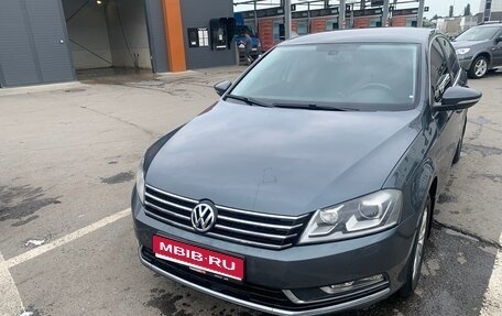 Volkswagen Passat B7, 2011 год, 1 200 000 рублей, 1 фотография