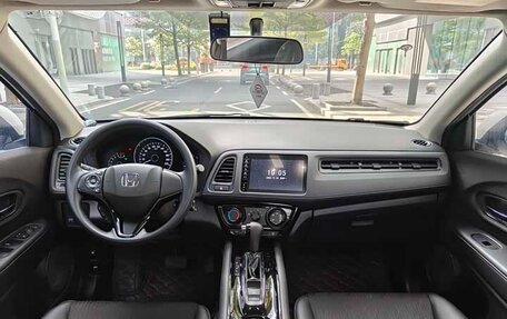 Honda Vezel, 2021 год, 1 267 000 рублей, 7 фотография