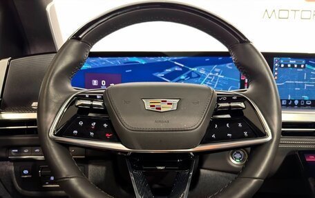 Cadillac Escalade V, 2025 год, 27 692 698 рублей, 7 фотография