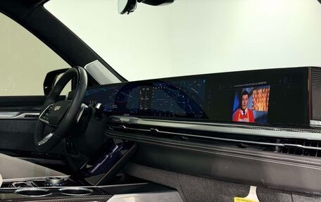 Cadillac Escalade V, 2025 год, 27 692 698 рублей, 29 фотография