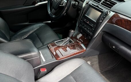 Toyota Camry, 2016 год, 2 550 000 рублей, 7 фотография