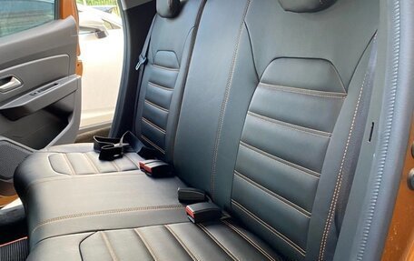 Renault Duster, 2021 год, 2 100 000 рублей, 3 фотография