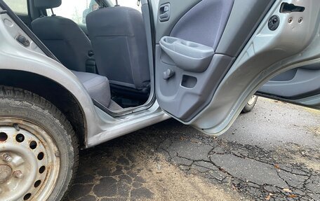 Nissan Almera, 2003 год, 299 000 рублей, 10 фотография