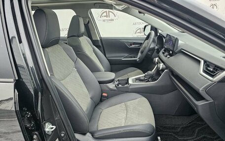 Toyota RAV4, 2025 год, 4 450 000 рублей, 13 фотография