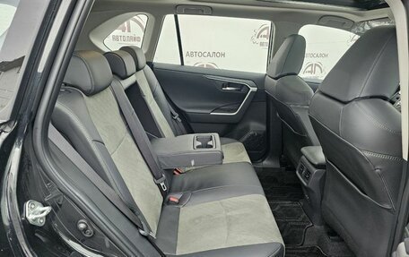 Toyota RAV4, 2025 год, 4 450 000 рублей, 14 фотография