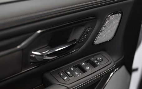 Rambler 1500, 2025 год, 9 090 000 рублей, 16 фотография